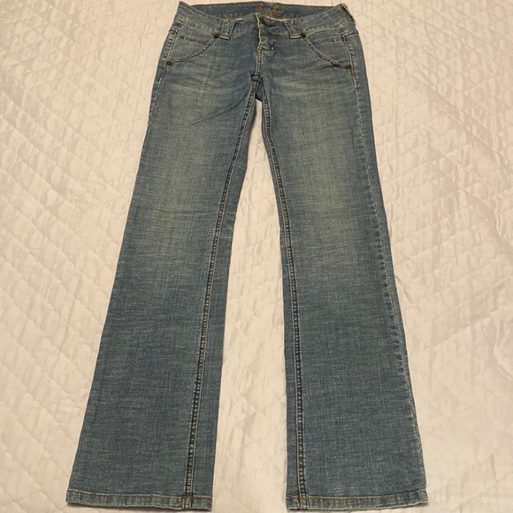 Guess Jeans - Picture 1 of 3